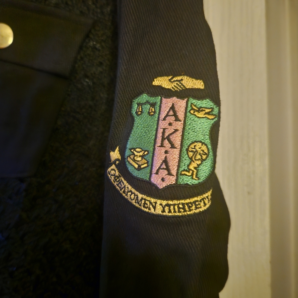 AKA Jacket - Picture 2 of 3
